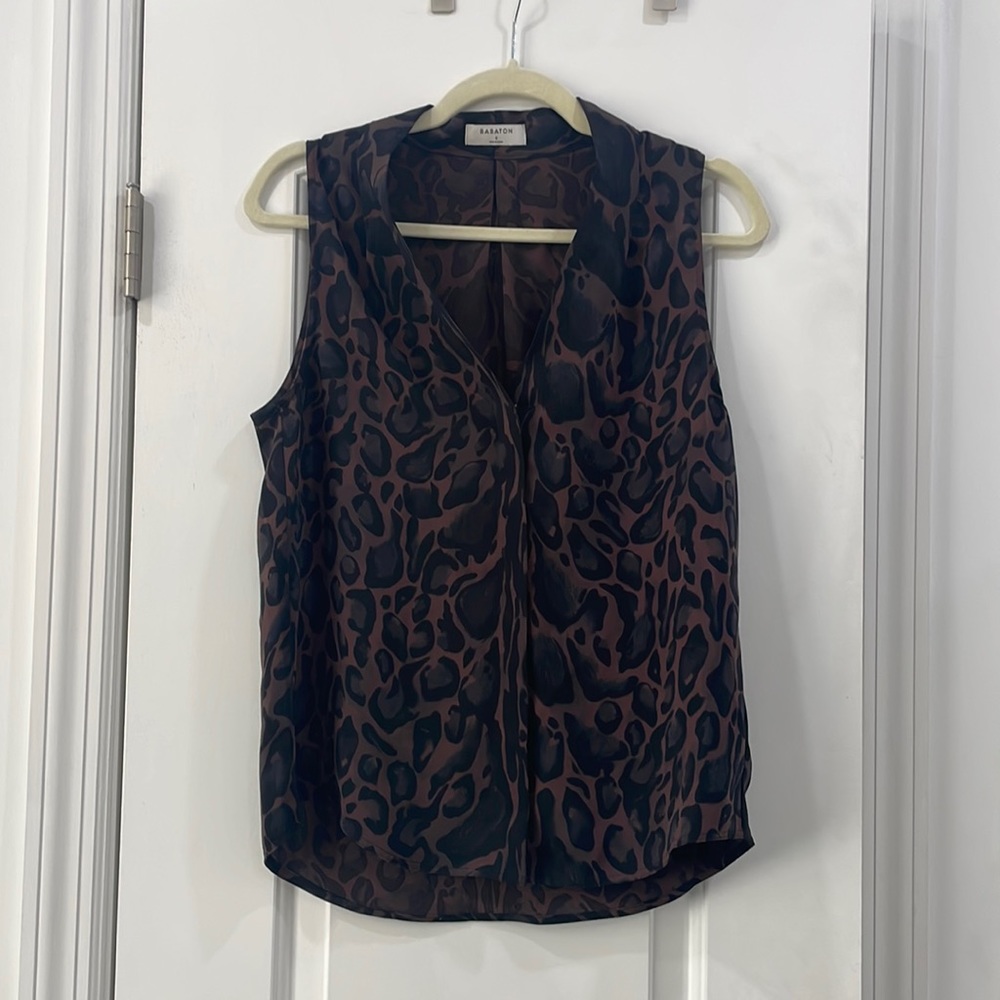 Babaton sleeveless blouse